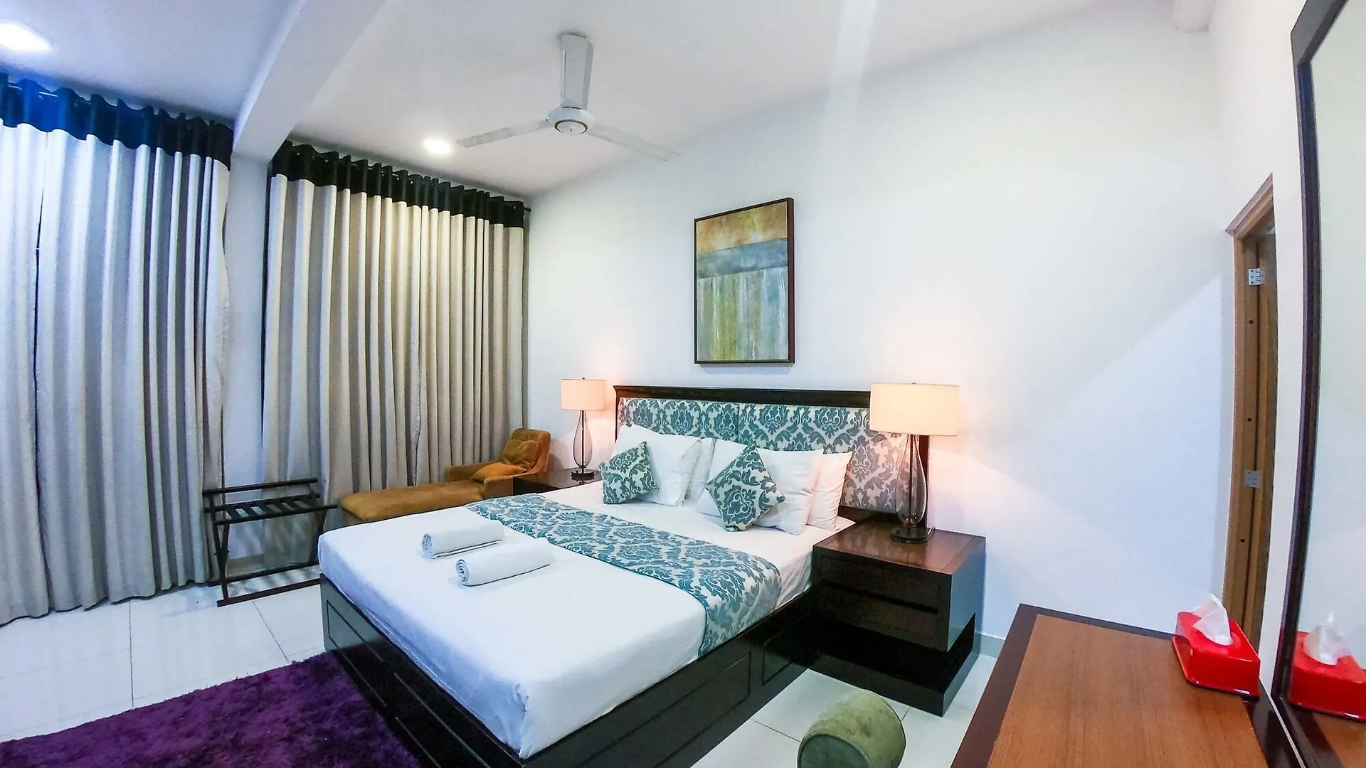 ***  Romance Hills Hotel Канди Шри-Ланка