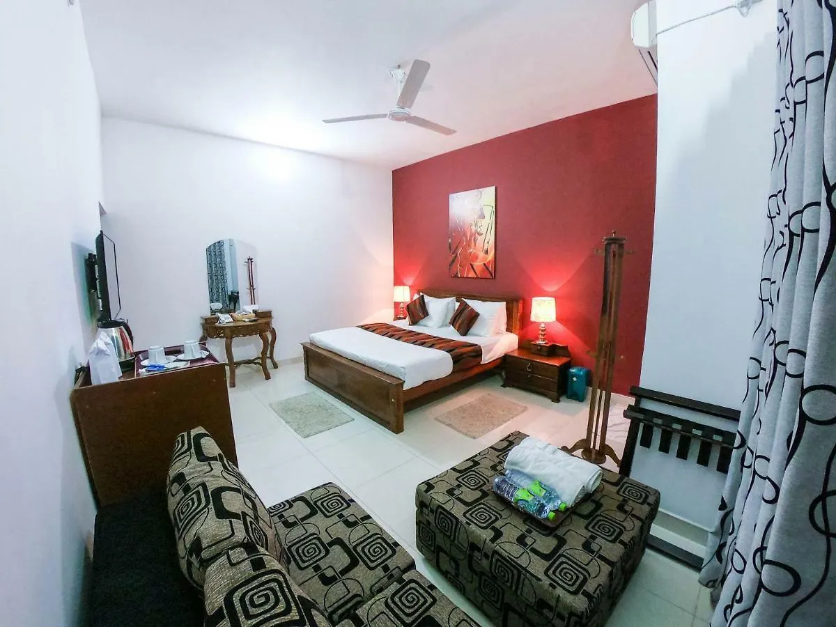 ***  Romance Hills Hotel Κάντι Σρι Λάνκα